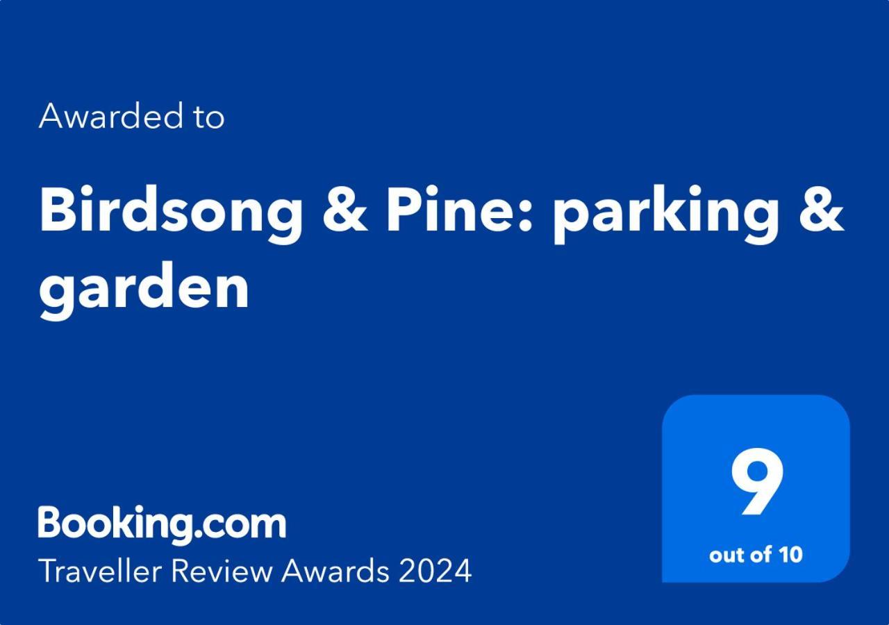 Апартаменти Birdsong & Pine: Parking & Garden Вортінг Екстер'єр фото
